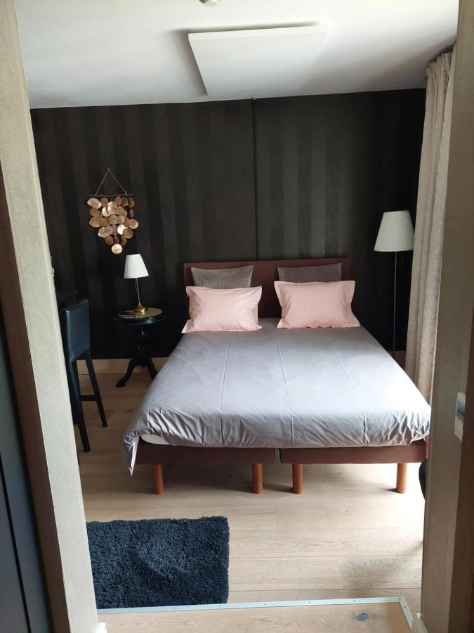 La Chambre Et Le Studio Du Chateau Du Golf De Bernalmont Lutych Exteriér fotografie