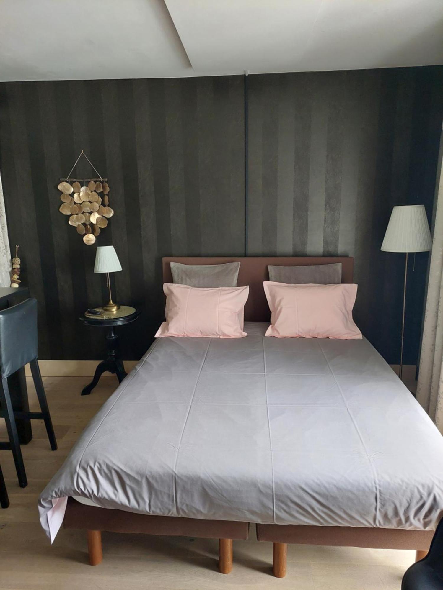 La Chambre Et Le Studio Du Chateau Du Golf De Bernalmont Lutych Exteriér fotografie