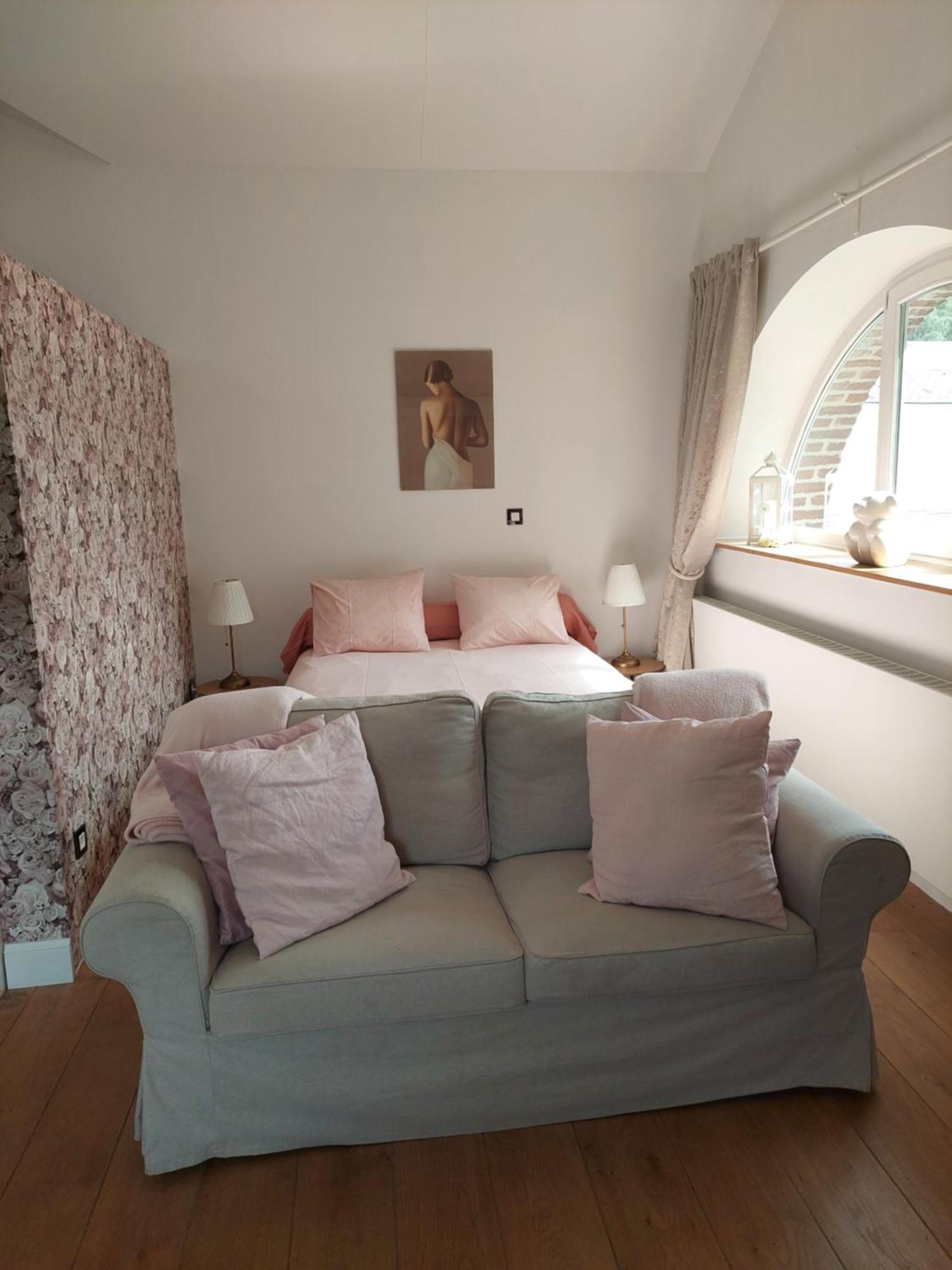 La Chambre Et Le Studio Du Chateau Du Golf De Bernalmont Lutych Exteriér fotografie
